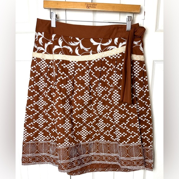 Vtg NANETTE LEPORE Embroidered Skirt Brown Whitete Embroidery Pleated Faux Wrap - Picture 11 of 11